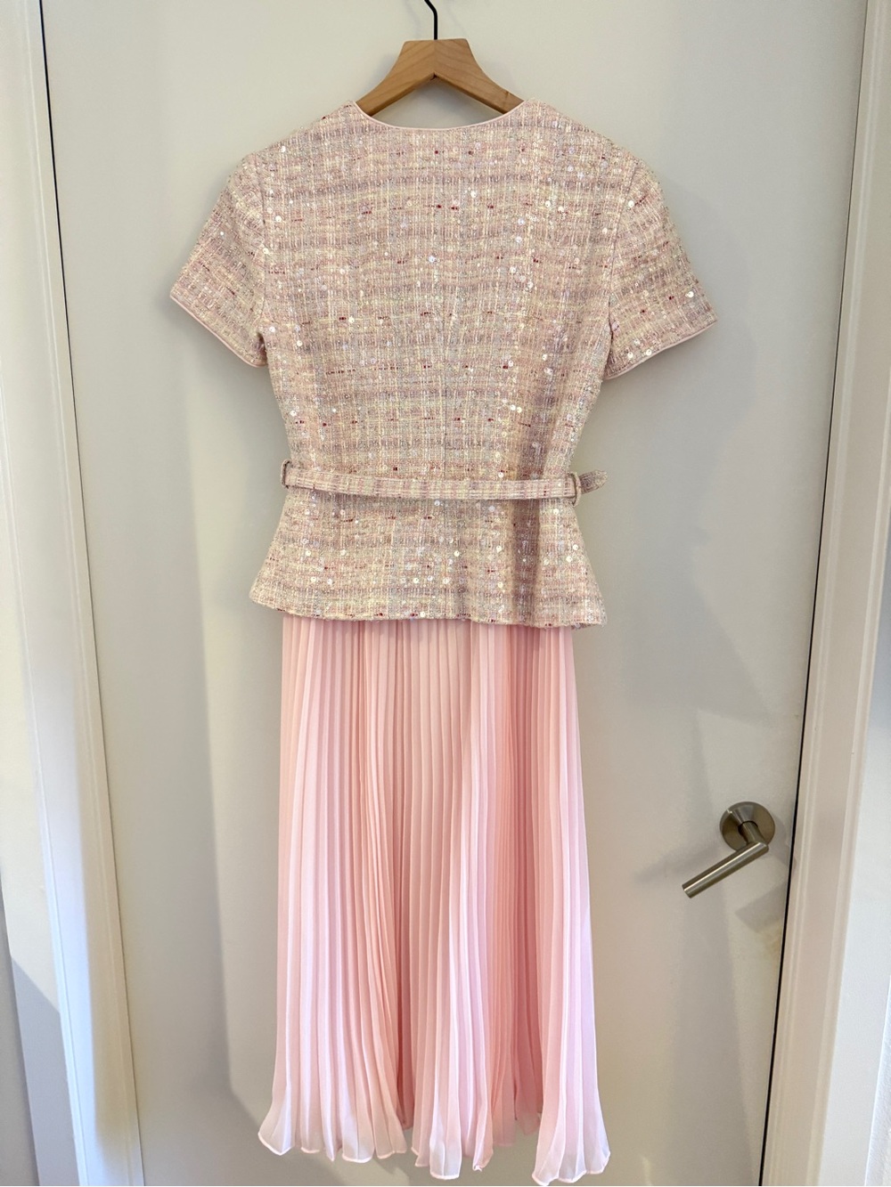 Self-Portrait NWOT PINK SEQUIN BOUCLE TAILORED MIDI DRESS - Picture 12 of 12